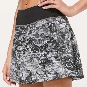 Lululemon Women’s Pace Rival Skort Size 2 Tall
